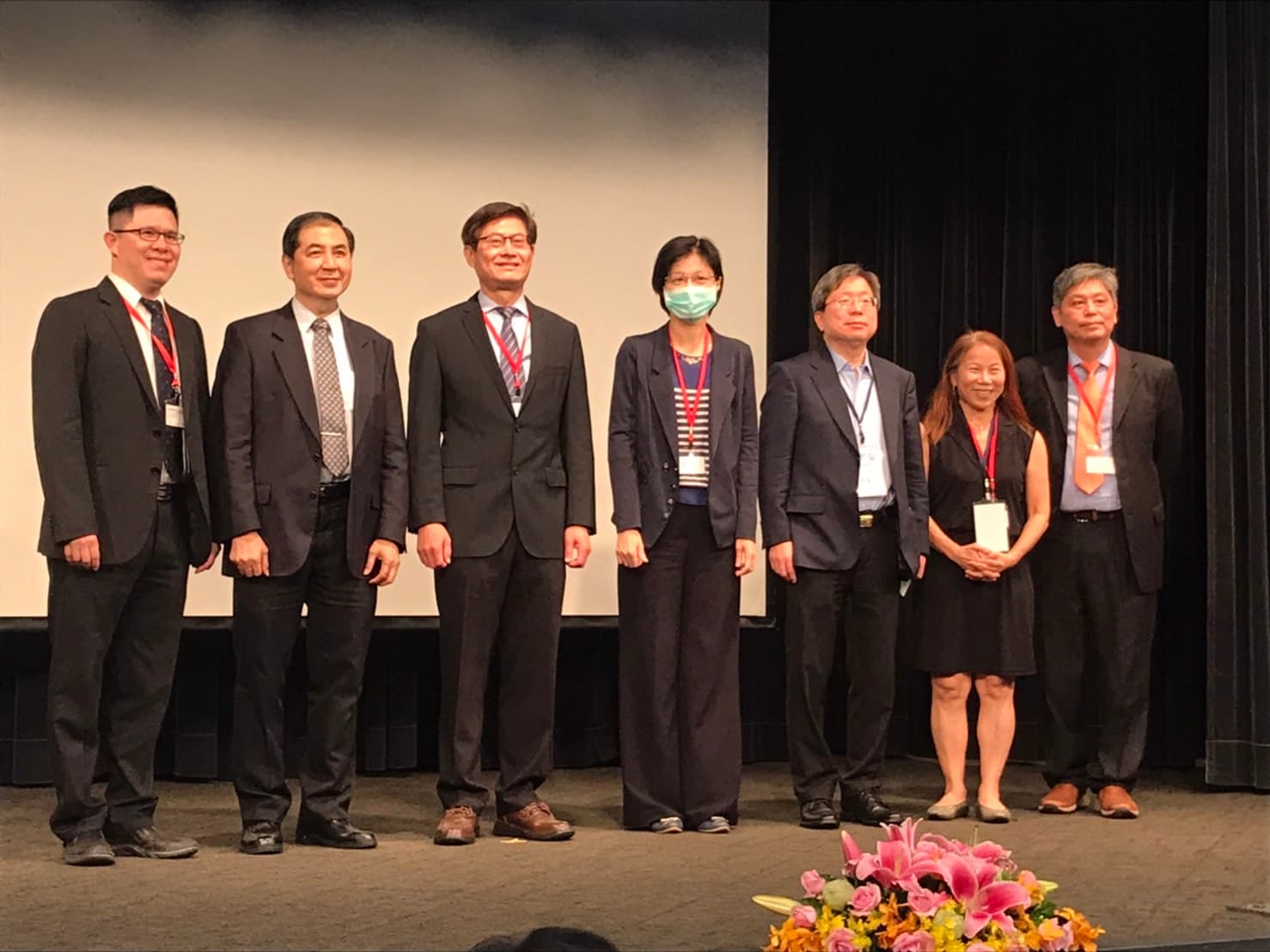 AI 追蹤全球新冠病毒演變   基因大數據打造精準防疫 《全方位 AI x 防疫線上論壇》重點報導