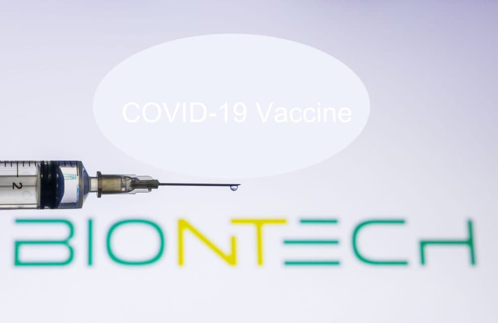 郭董買 500 萬劑德國 BioNTech 疫苗送件食藥署？ 委任台康生技為申請廠商
