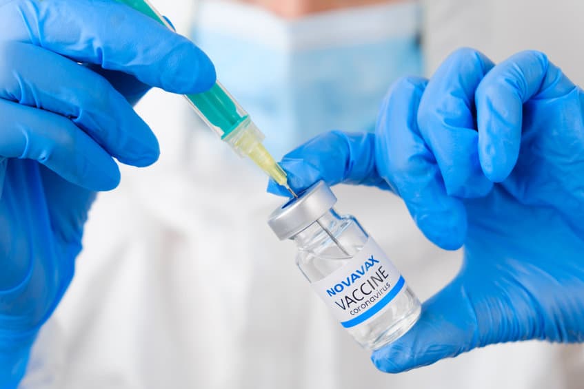 Novavax 新冠疫苗的心肌炎風險，為在美國上市核准路途的絆腳石？