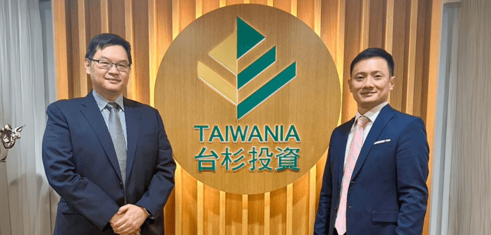 台杉投資生技基金執行合夥人黃立鑫（左）與 Health2Sync 共同創辦人暨執行長鄧居義（右）（來源：慧康生活科技）