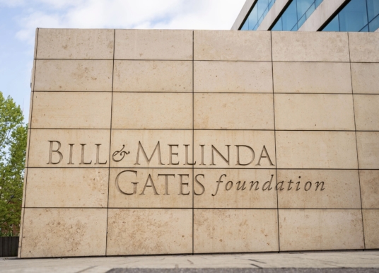 比爾及梅琳達・蓋茲基金會投下 86 億美元全球健康革新巨額預算